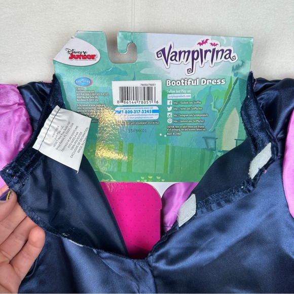 Girls Vampirina Costume Size 4-6X Bootiful Dress, Wings & Headband Glow In Dark - Picture 4 of 15